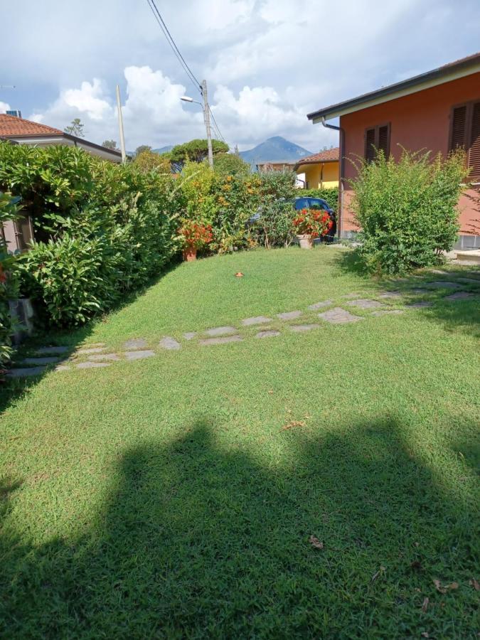 A Casa Di Berta Apartamento Pietrasanta Exterior foto